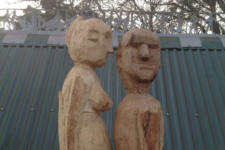 Ý nghĩa nội hàm của tượng gỗ trong quần thể nhà mồ Tây Nguyên