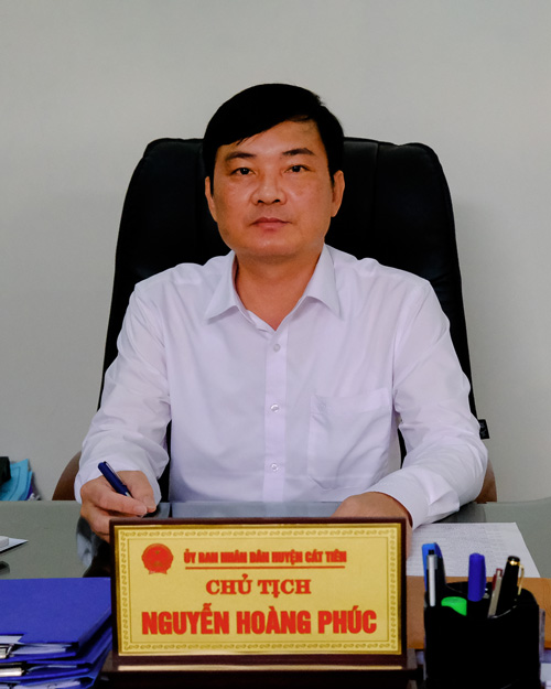 Đồng chí Nguyễn Hoàng Phúc - Phó Bí thư Huyện ủy, Chủ tịch UBND huyện Cát Tiên