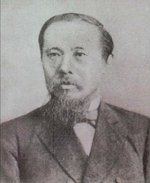 Thủ tướng Nhật Bản Itō Hirobumi đầu tiên nhậm chức năm 1885