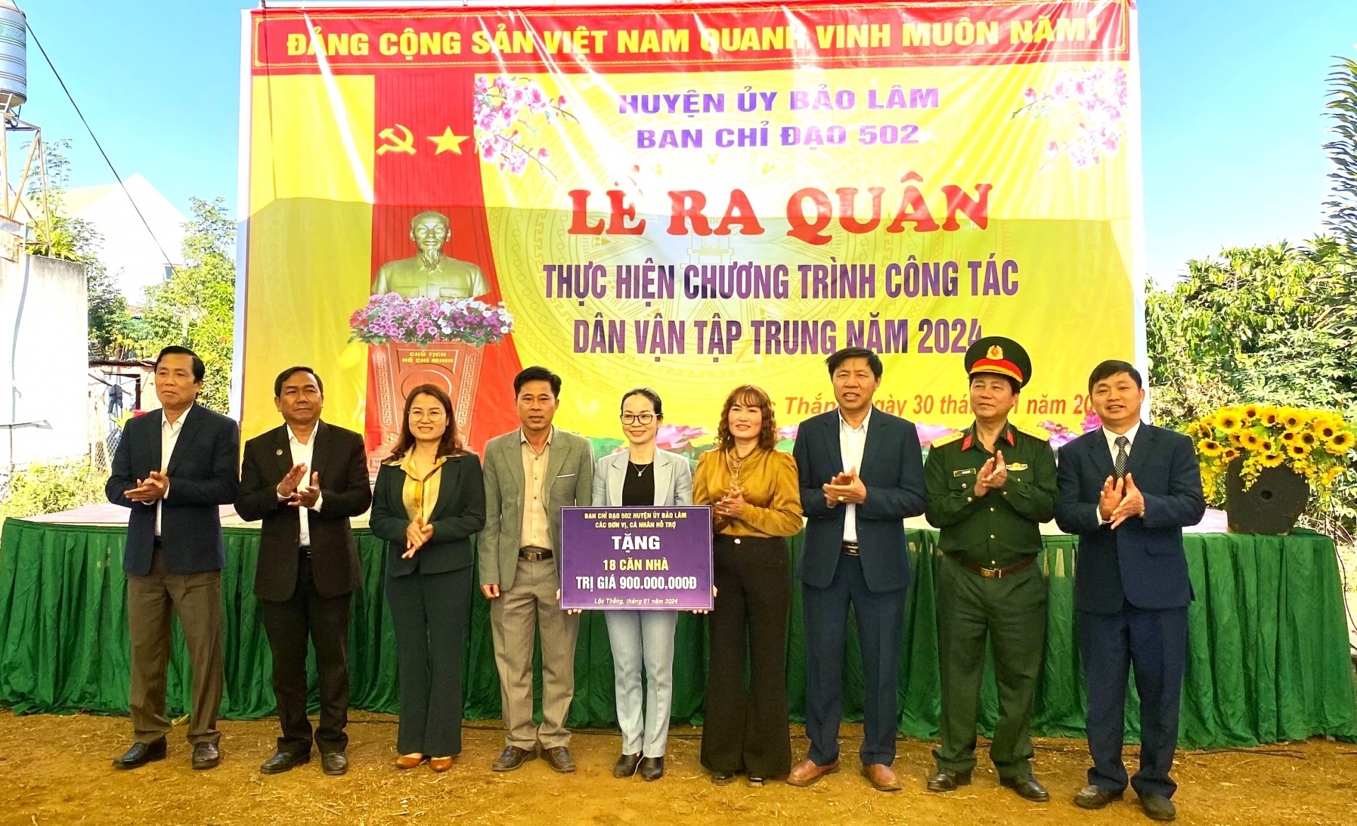 Bảo Lâm: Ra quân thực hiện công tác dân vận xây 18 căn nhà cho hộ khó khăn