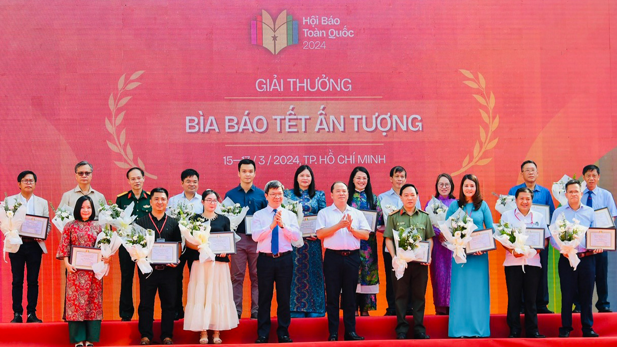 Bế mạc Hội Báo toàn quốc 2024: Báo Lâm Đồng đoạt Giải B Giải Bìa báo Tết ấn tượng