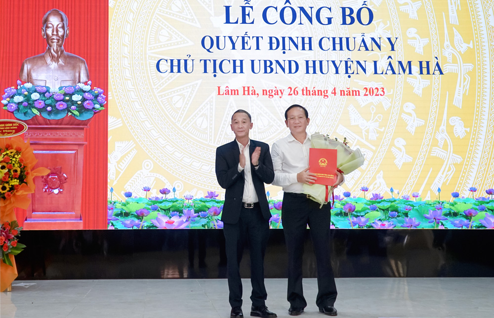 Phê chuẩn kết quả bầu chức vụ Chủ tịch UBND huyện Lâm Hà