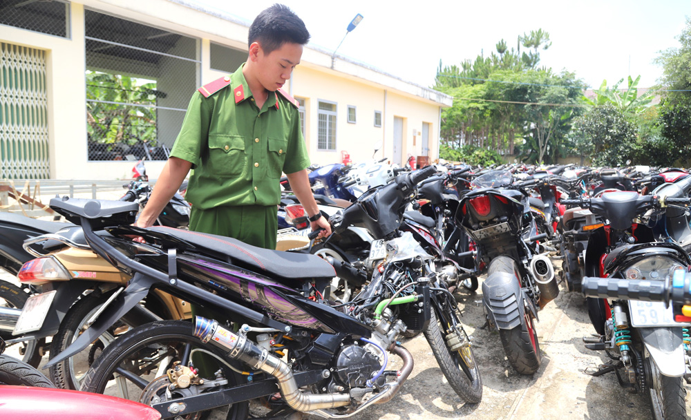 Bảo Lộc: Tập trung xử lý xe máy độ, chế phòng chống đua xe trái phép dịp lễ