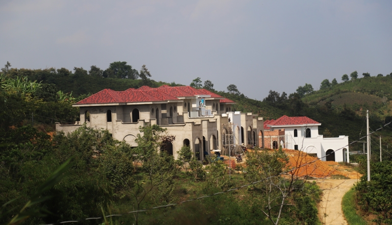 Tỉnh Lâm Đồng chỉ đạo xử lý nghiêm các sai phạm khu nhà liền kề xây dựng không phép ở xã Lộc Thành