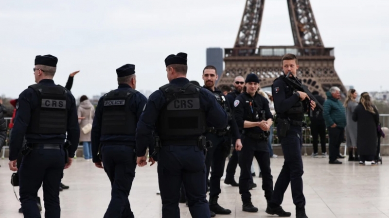 Pháp triển khai 13.500 cảnh sát và binh sỹ chống khủng bố dịp lễ Phục sinh