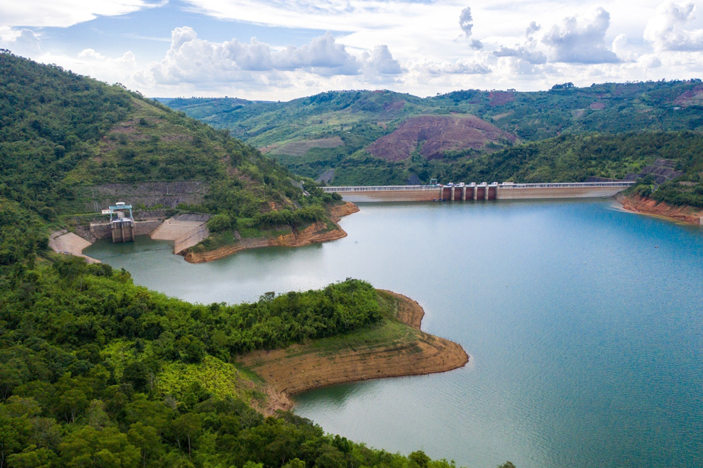 Công ty Thủy điện Đồng Nai: Hoàn thành nhiệm vụ kép vừa cấp nước đủ cho hạ du vừa đảm bảo cung ứng điện