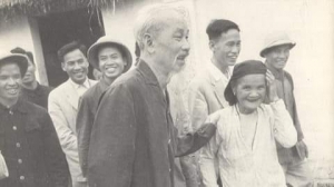 Kỷ niệm 133 năm Ngày sinh Chủ tịch Hồ Chí Minh (19/5/1890-19/5/2023): Bác vĩnh hằng như thế giữa Nhân dân