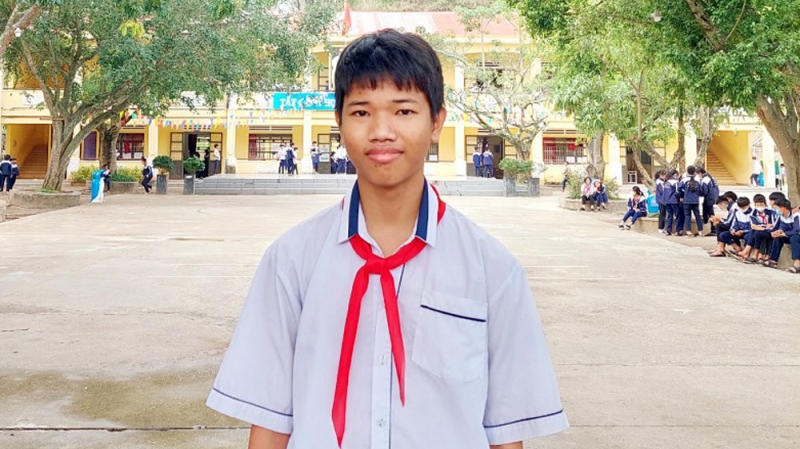 Một học sinh Lâm Đồng nhận Giải thưởng Kim Đồng