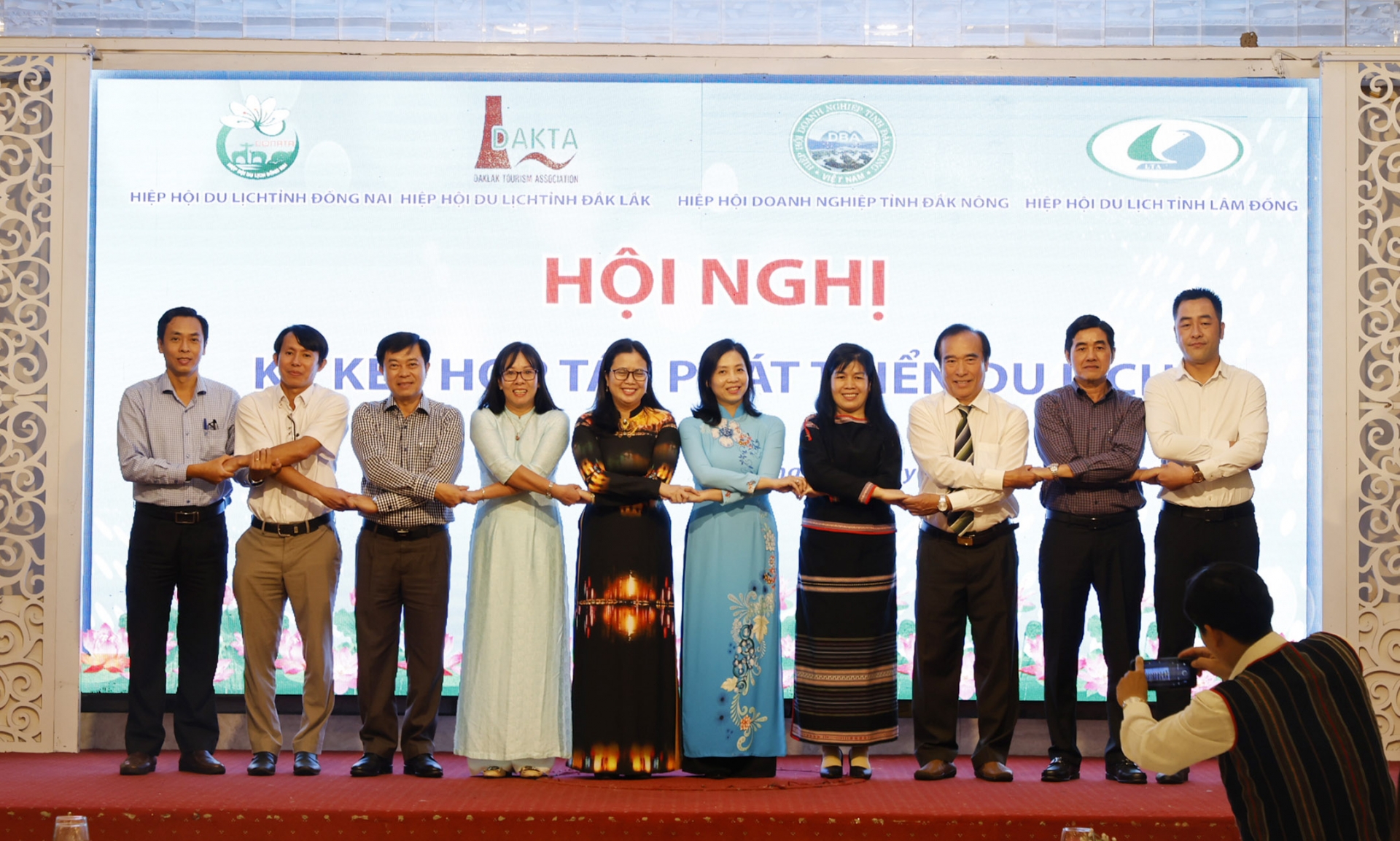 Lâm Đồng và các tỉnh Tây Nguyên ký kết hợp tác phát triển du lịch với Đồng Nai
