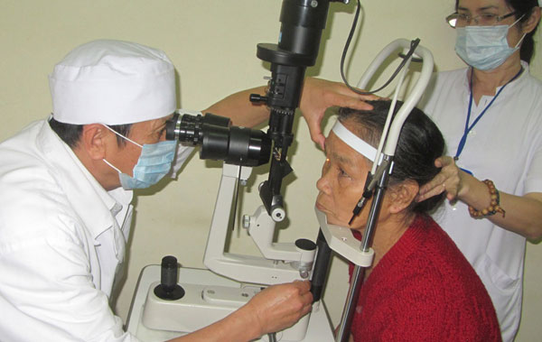 Bảo Lộc: Bùng phát bệnh đau mắt đỏ