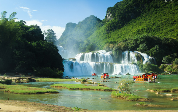 Thác Bản Giốc hiện được xếp vào Top những thác nước đẹp nhất thế giới