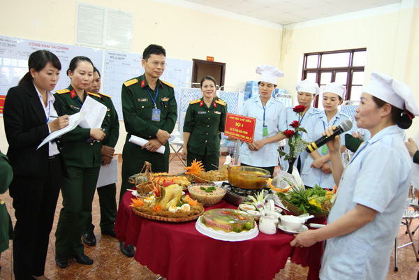 Học viện Lục quân tổ chức hội thi Bữa cơm gia đình