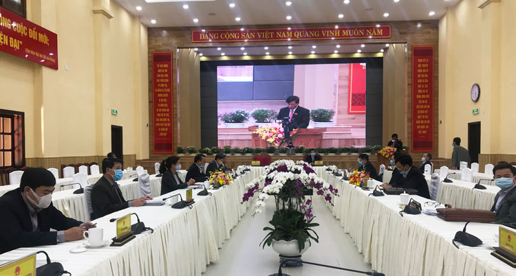Các đại biểu tham dự kỳ họp bất thường HhĐND tỉnh Lâm Đồng khóa IX tại điểm cầu Tỉnh ủy Lâm Đồng