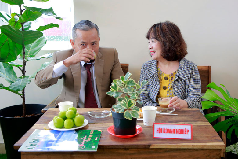 Một góc cà phê doanh nhân