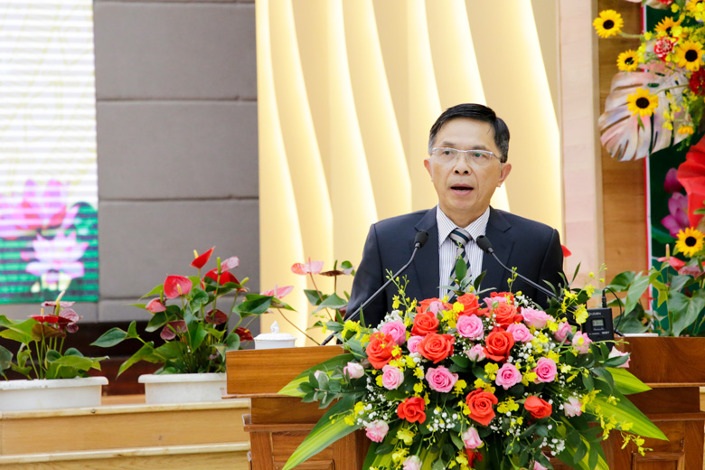 Ông Đặng Trí Dũng phát biểu khai mạc