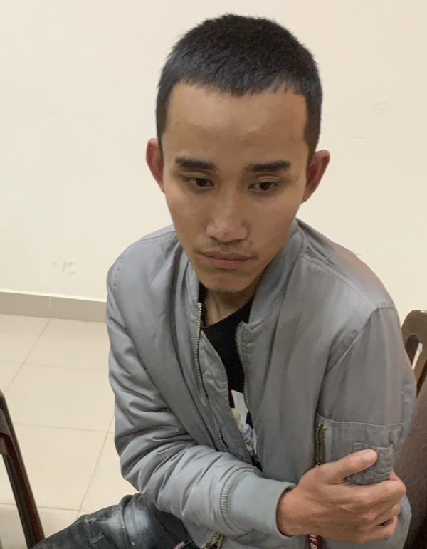 Nghi phạm Đinh Huỳnh Bảo Long bị tạm giữ hình sự để điều tra tội cướp giật tài sản