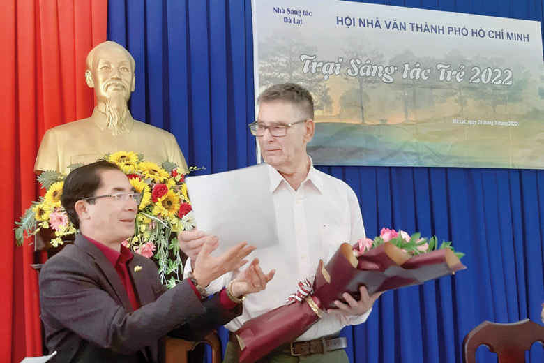 Gặp ''đại sứ văn hóa'' Việt - Mỹ ở Đà Lạt