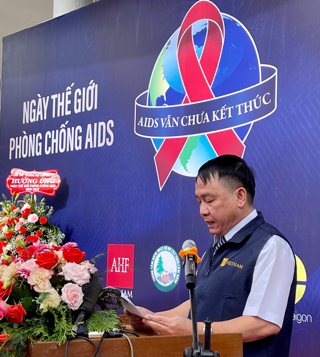 BSCKII Trịnh Văn Quyết – Phó Giám đốc Sở Y tế Lâm Đồng  phát động Tháng hành động quốc gia phòng, chống HIV/AIDS năm 2022 diễn ra từ ngày 10/11 đến 10/12 trên phạm vi toàn tỉnh
