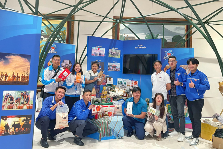 Các sản phẩm của tỉnh Lâm Đồng cùng các tỉnh cụm Tây Nguyên tham gia trưng bày tại Đại hội Đoàn toàn quốc lần thứ XII