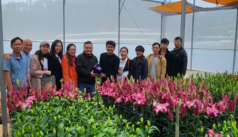 Hiệp hội Hoa Đà Lạt thăm các công ty hội viên tại Lạc Dương, các công ty đã chuẩn bị sẵn sàng đón khách cho dịp Festival Hoa