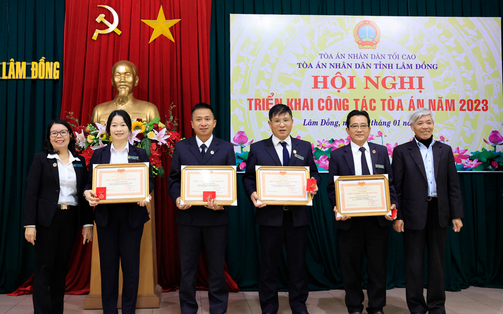 Tổng kết công tác tòa án năm 2022 và triển khai nhiệm vụ năm 2023