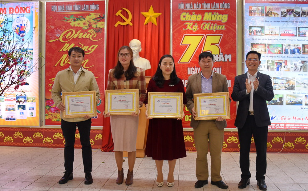 Bế mạc Hội Báo Xuân Quý Mão 2023