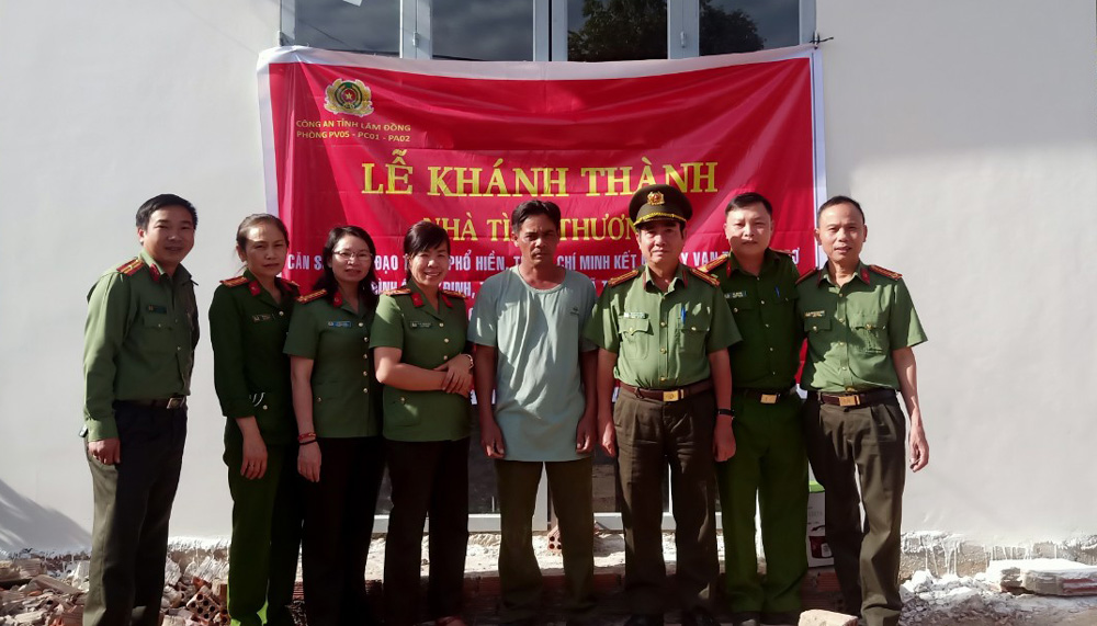 Công an tỉnh khánh thành bàn giao nhà tình thương