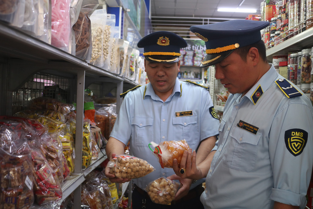 Đẩy mạnh kiểm tra, kiểm soát thị trường dịp tết