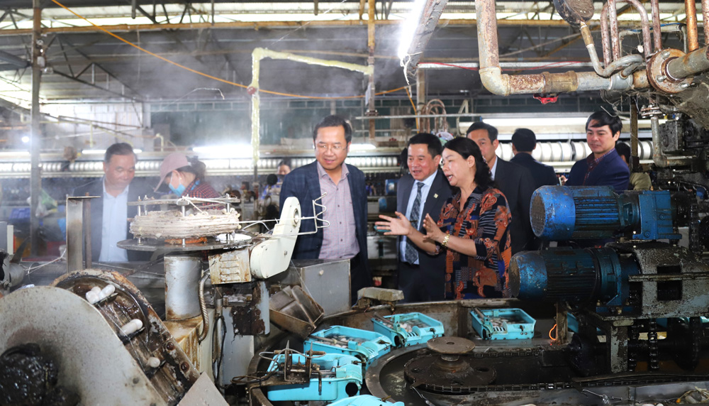 Lãnh đạo TP Bảo Lộc thăm, chúc tết các doanh nghiệp sản xuất đầu năm
