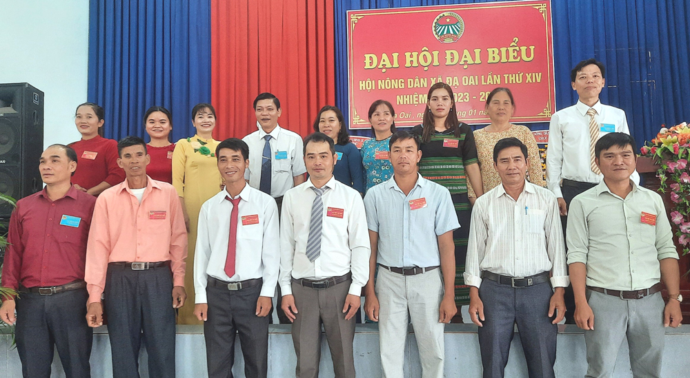 Đạ Huoai: Tổ chức thành công đại hội điểm Hội Nông dân