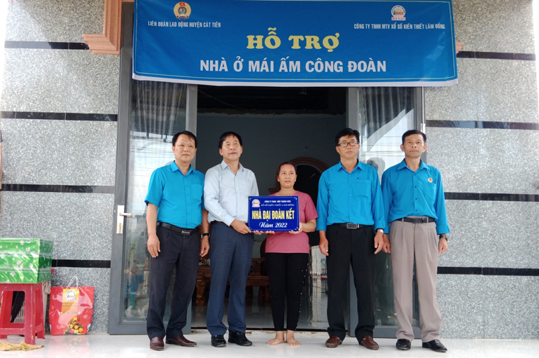 Công đoàn Công ty TNHH MTV Xổ số Kiến thiết Lâm Đồng đồng hành cùng người lao động