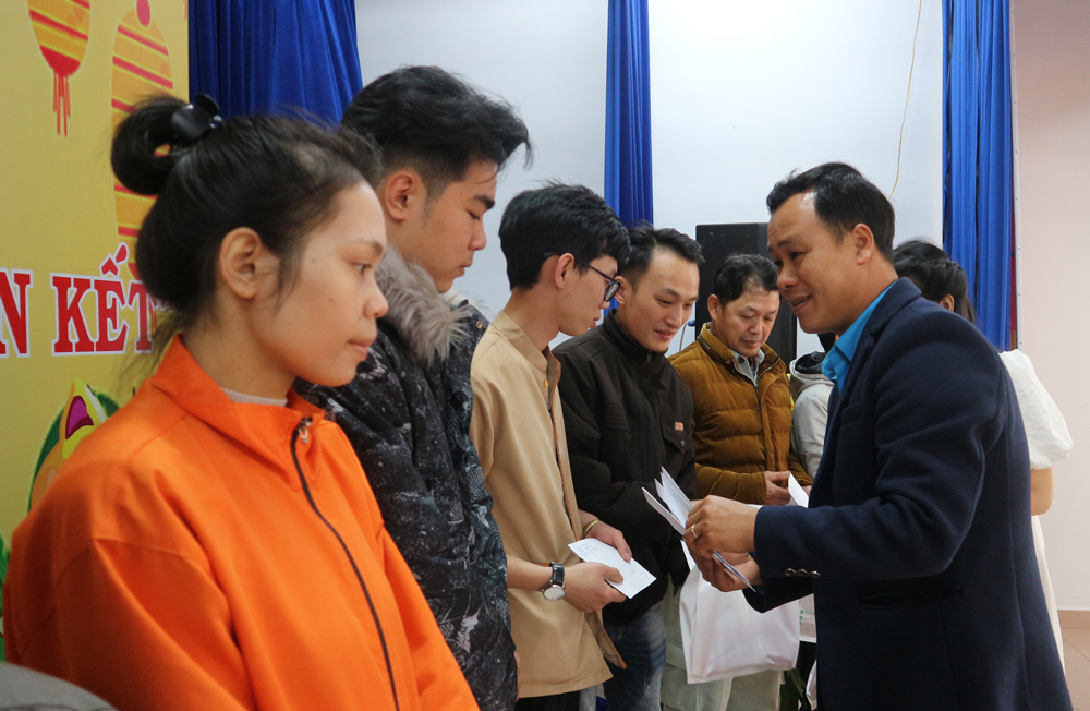 LĐLĐ Đà Lạt tổ chức chương trình Tết sum vầy - Xuân gắn kết