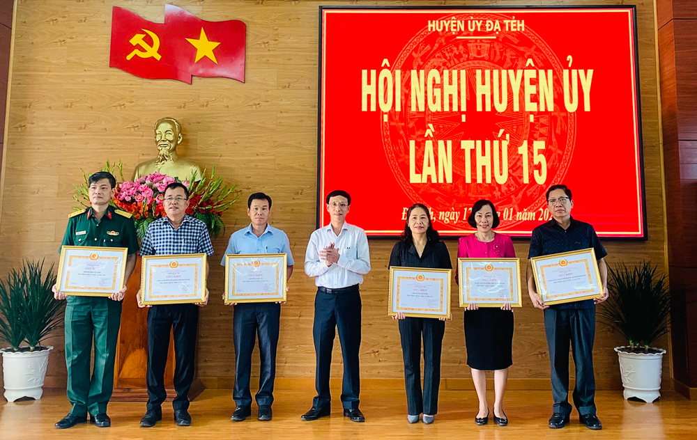 Hội nghị Huyện ủy Đạ Tẻh lần thứ 15