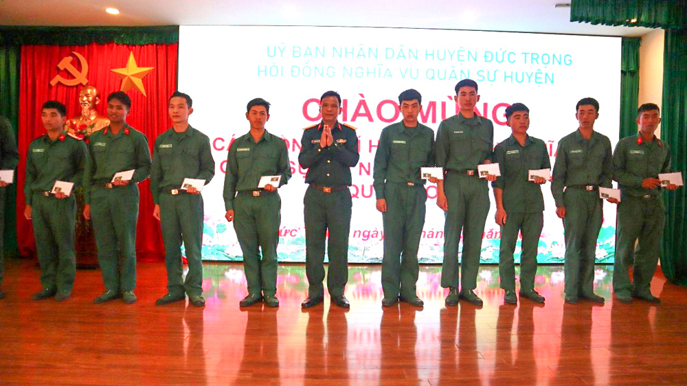 Đức Trọng: Đón 117 quân nhân xuất ngũ trở về địa phương