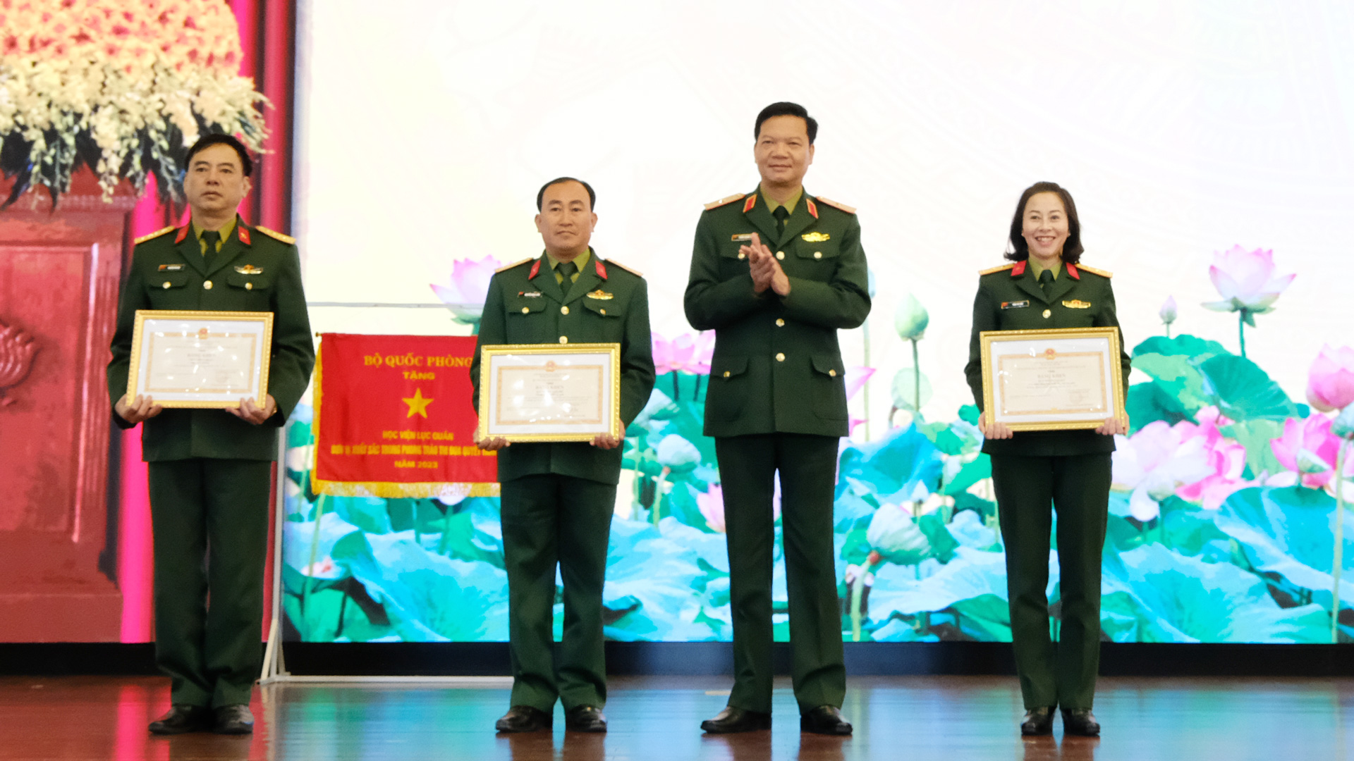 Đơn vị xuất sắc trong Phong trào thi đua Quyết thắng toàn quân