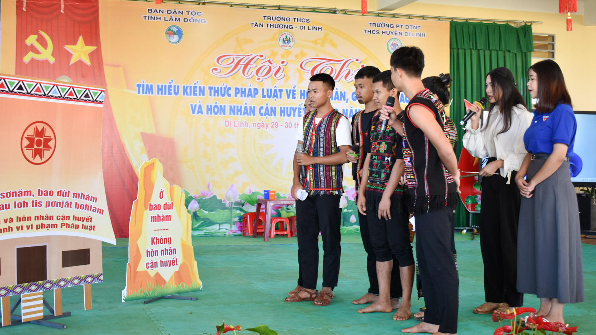 Quan tâm tuyên truyền pháp luật trong trường học vùng đồng bào DTTS