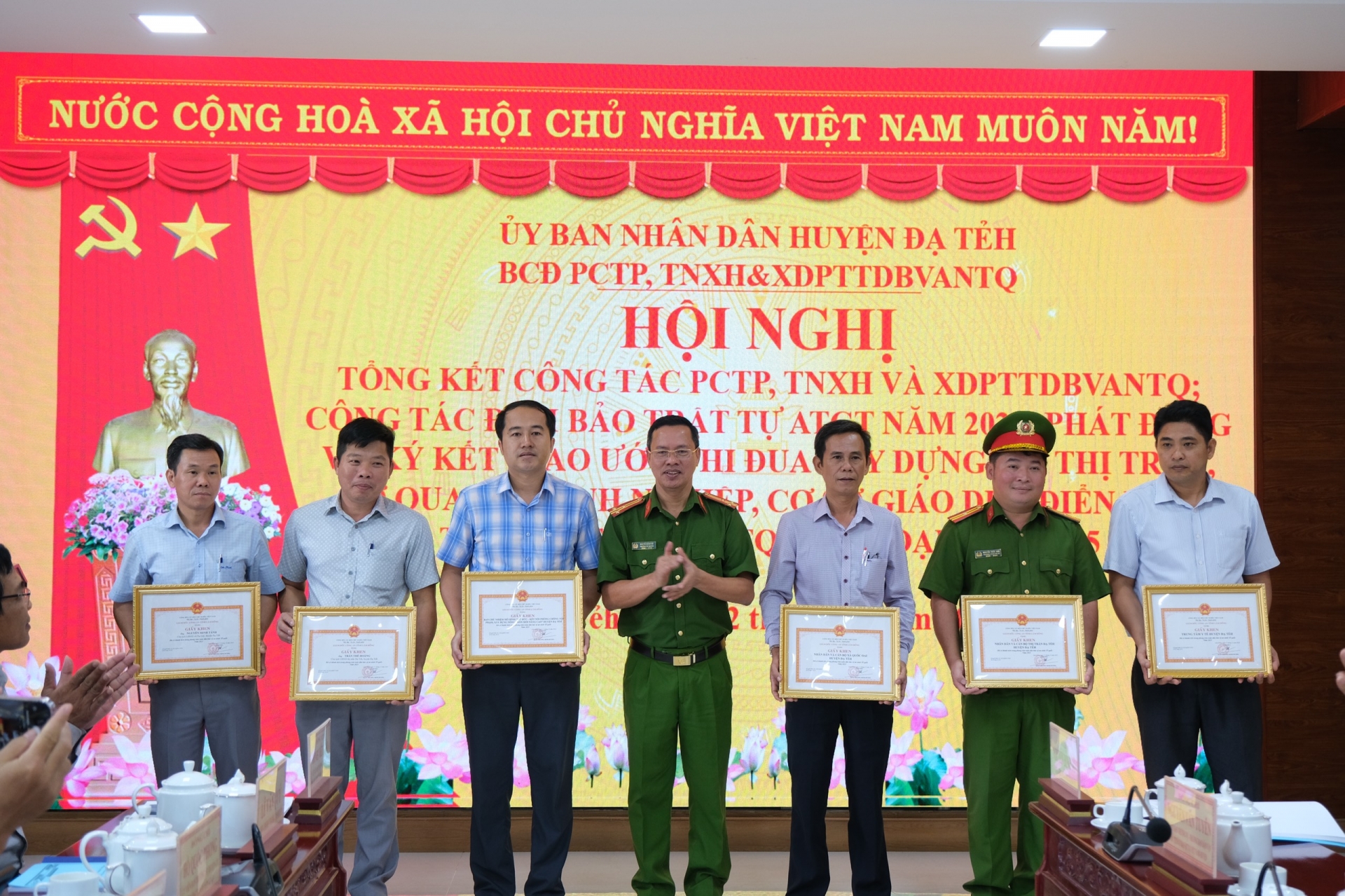 Đạ Tẻh: Nhiều kết quả nổi bật trong công tác phòng chống tội phạm