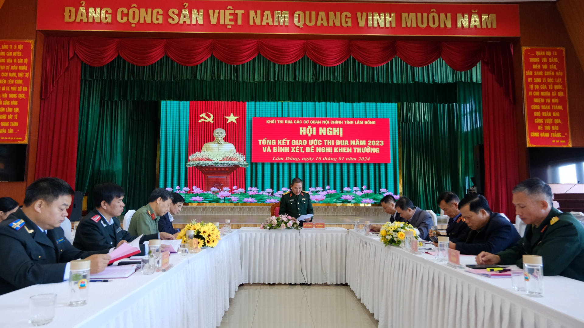 Các cơ quan nội chính thực hiện tốt công tác thi đua