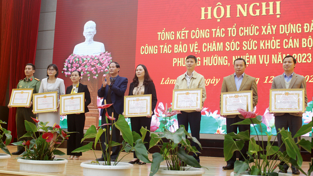 Dấu ấn trong công tác tổ chức xây dựng Đảng