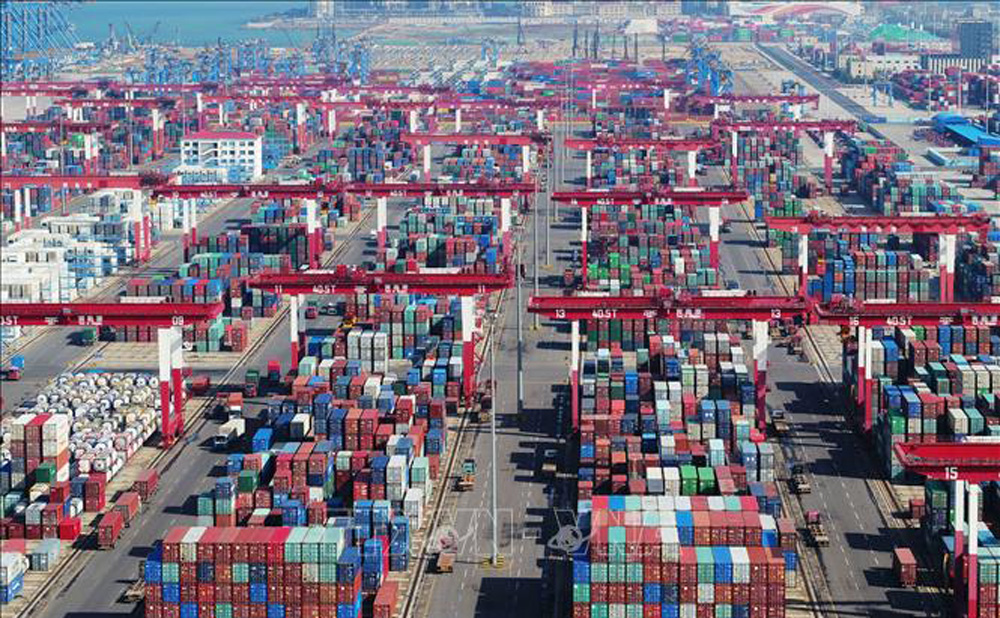 IMF nâng dự báo tăng trưởng kinh tế toàn cầu