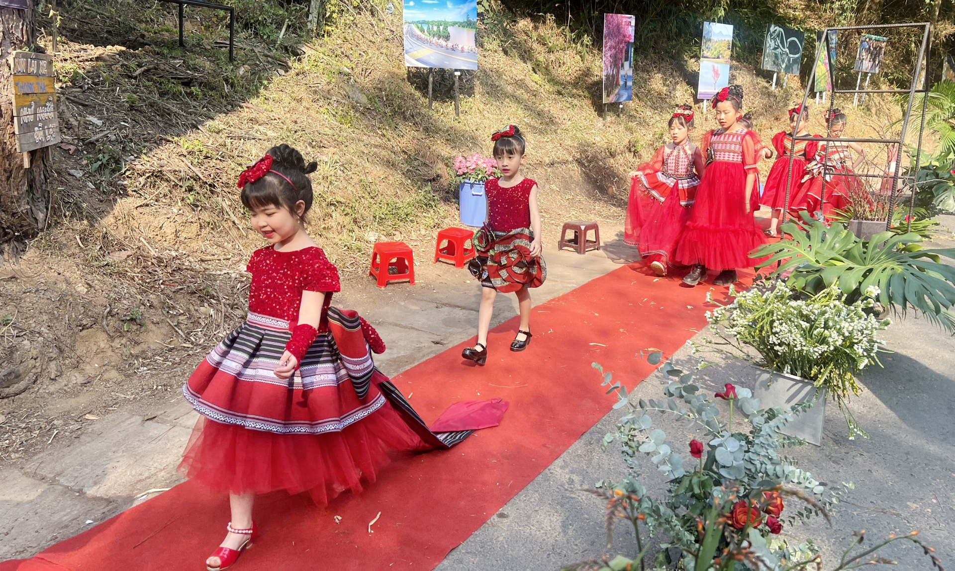 Show thời trang đường phố đầu tiên tại Đà Lạt nhận sự quan tâm lớn của công chúng