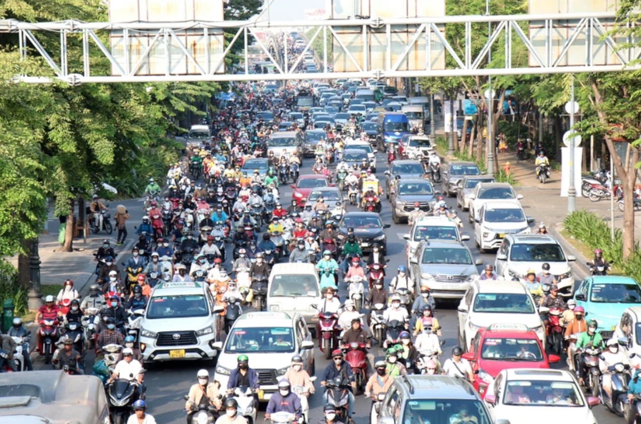 Thủ tướng chỉ đạo các giải pháp phòng ngừa tai nạn, phục vụ Nhân dân đón Tết