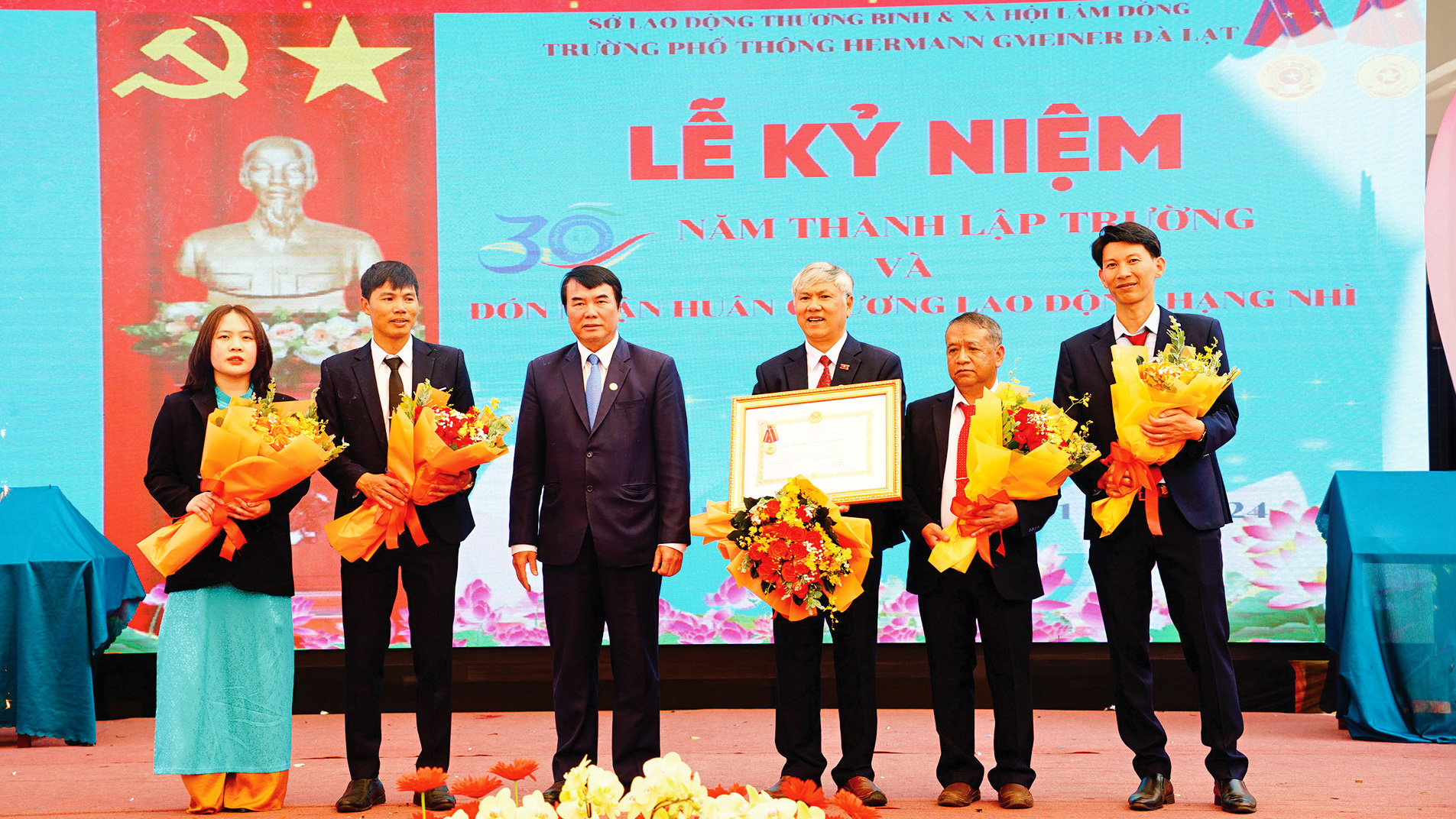 Phần thưởng cho những nỗ lực không ngừng