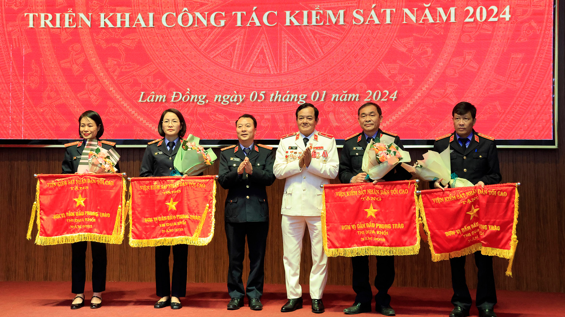 Thực hiện đồng bộ các giải pháp nâng cao chất lượng thực hành quyền công tố và kiểm sát hoạt động tư pháp