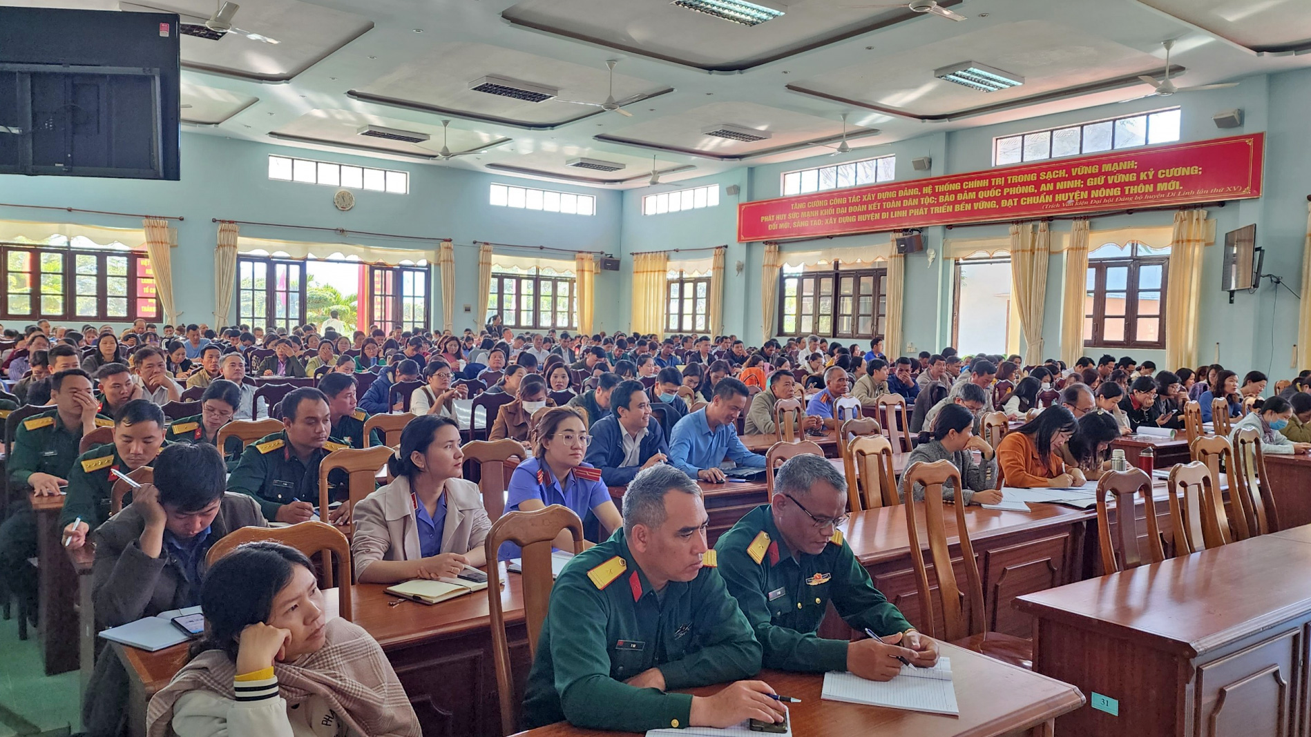 Di Linh: Học tập, quán triệt Nghị quyết Trung ương 8, khóa XIII
