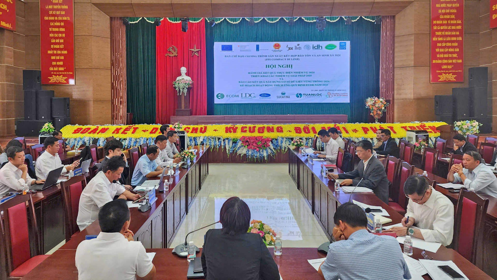 Chống mất rừng để bảo vệ ngành hàng cà phê bền vững