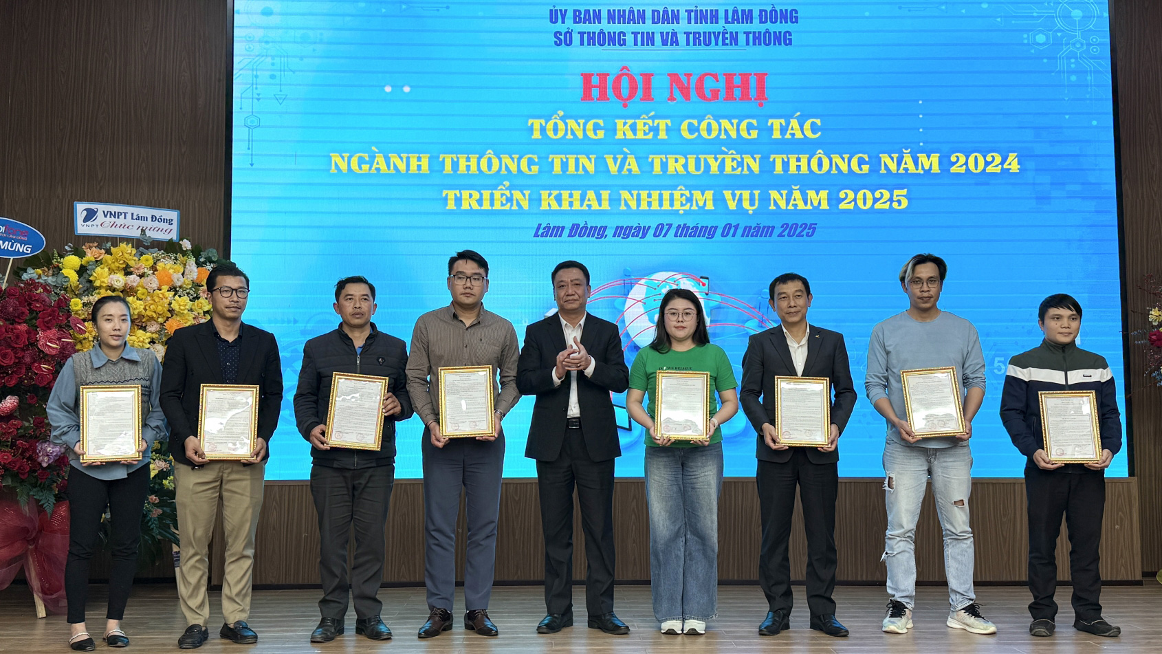 Tổng kết ngành Thông tin và Truyền thông năm 2024