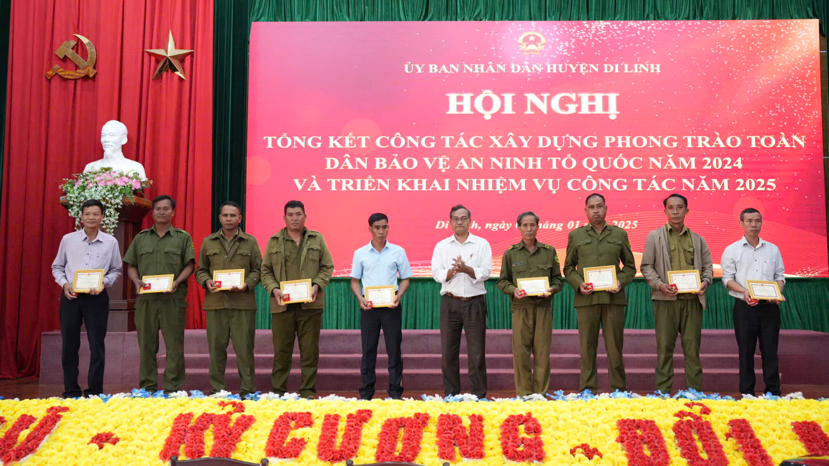 Di Linh: Tổng kết công tác xây dựng phong trào Toàn dân bảo vệ an ninh Tổ quốc năm 2024
