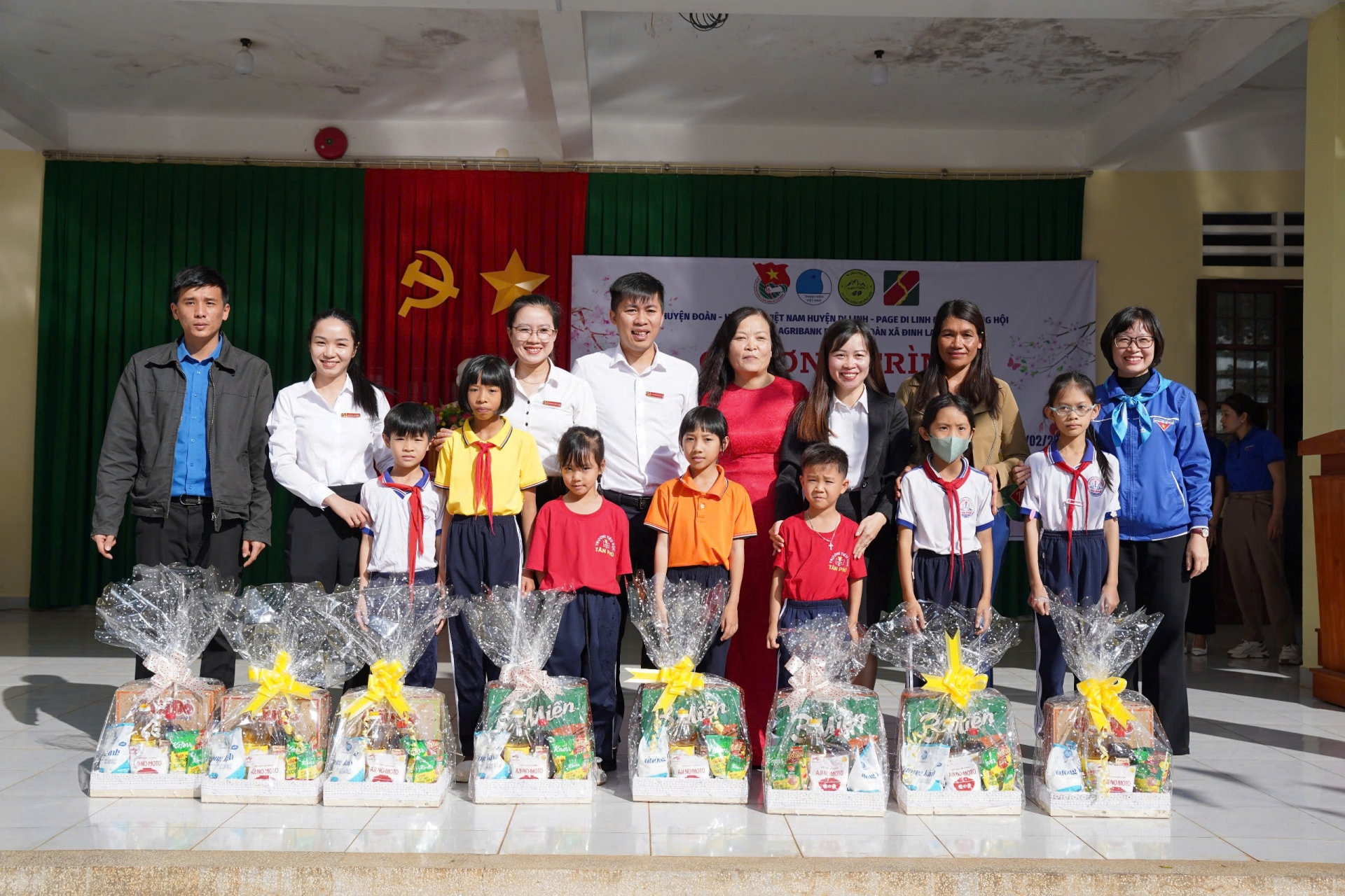 Di Linh: Nhiều phần việc ý nghĩa tại chương trình Xuân tình nguyện