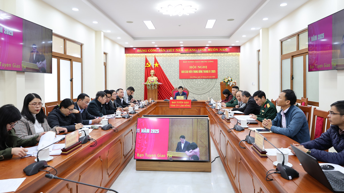 Hội nghị Báo cáo viên Trung ương tháng 1/2025